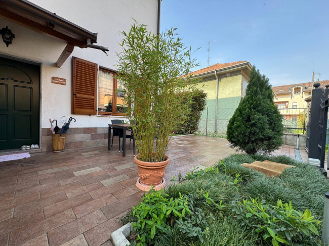 Villa in vendita a Cesate