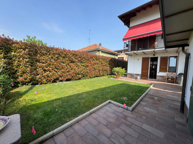 Villa in vendita a Cesate