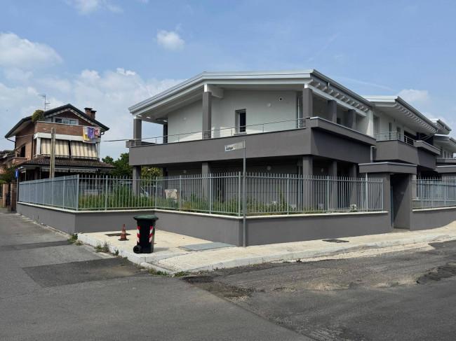 Villa in vendita a Cesate