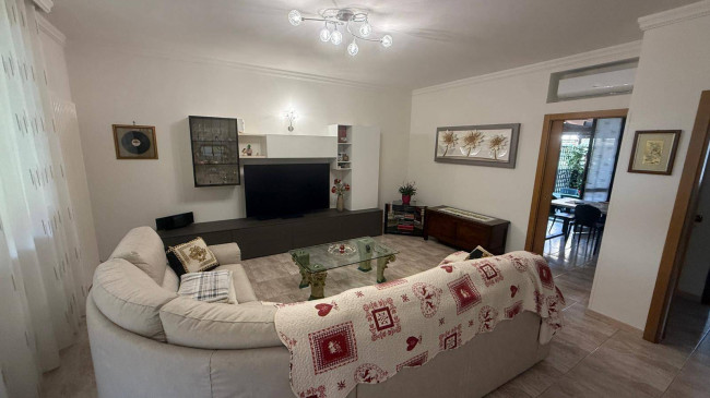 Villa in vendita a Limbiate