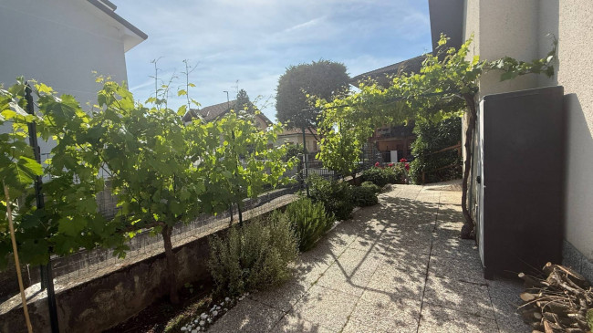 Villa in vendita a Limbiate