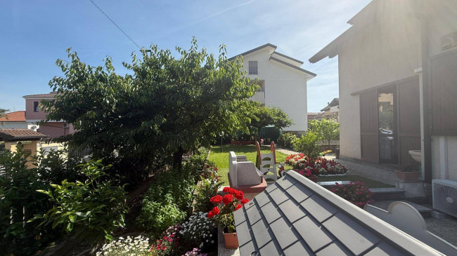 Villa in vendita a Limbiate