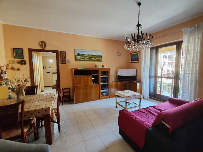 Appartamento in affitto a Solaro