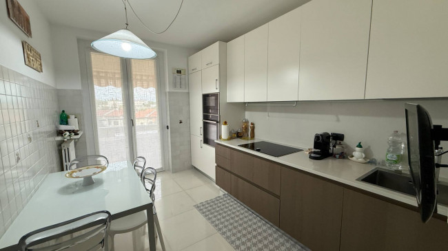 Appartamento in vendita a Garbagnate Milanese