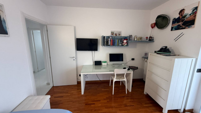 Appartamento in vendita a Garbagnate Milanese