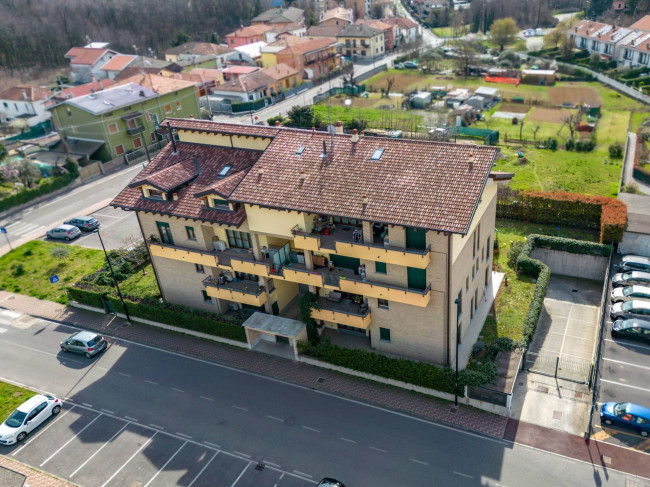 Appartamento in vendita a Limbiate