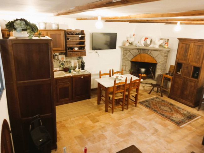 Appartamento in vendita a Marta