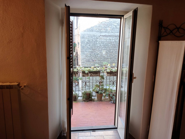 Appartamento in vendita a Marta