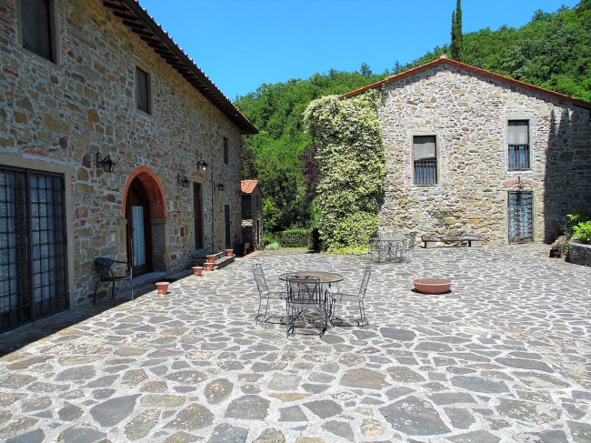 Villa in vendita a Londa