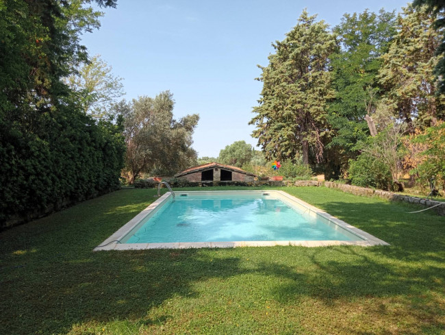 Villa in vendita a Tarquinia