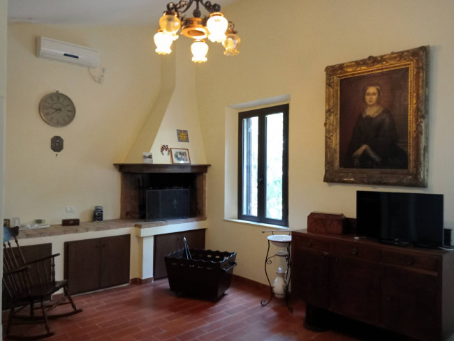 Villa in vendita a Tarquinia