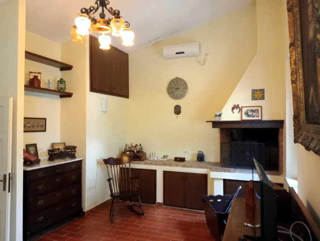 Villa in vendita a Tarquinia