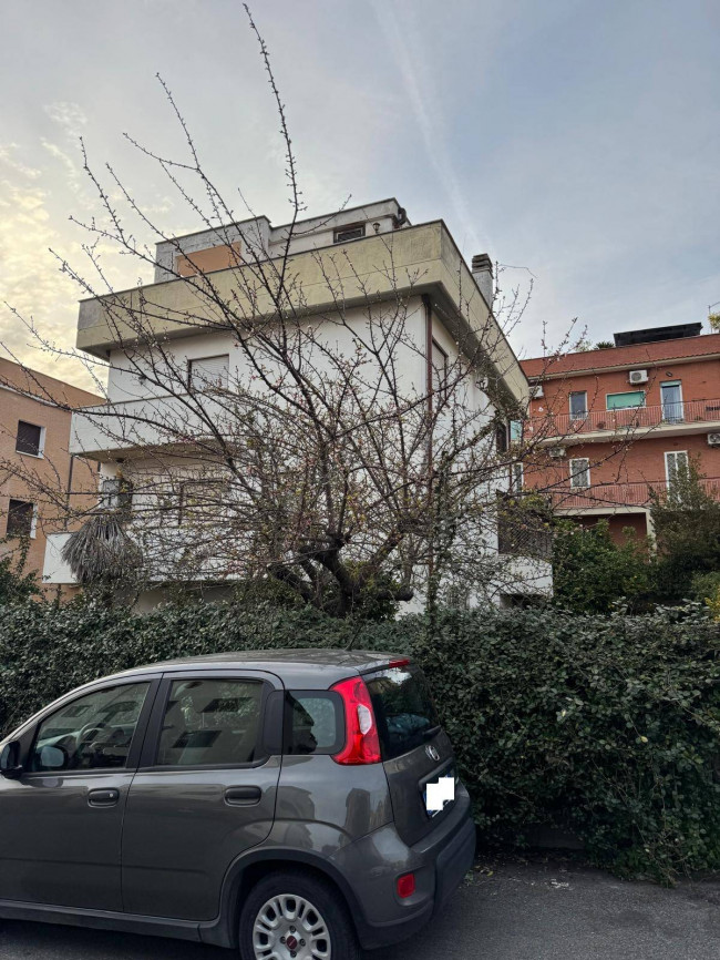 Apartment for sale in Roma