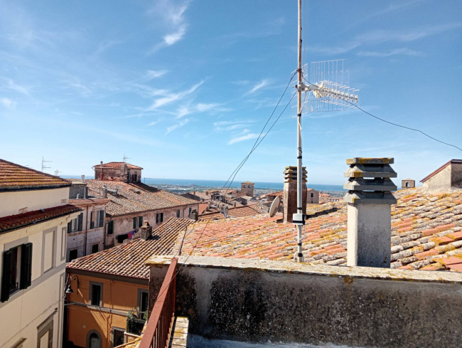 Appartamento in vendita a Tarquinia