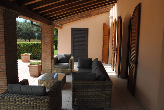 Villa in vendita a Tarquinia