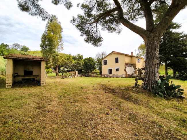 Casa singola in vendita a Tarquinia