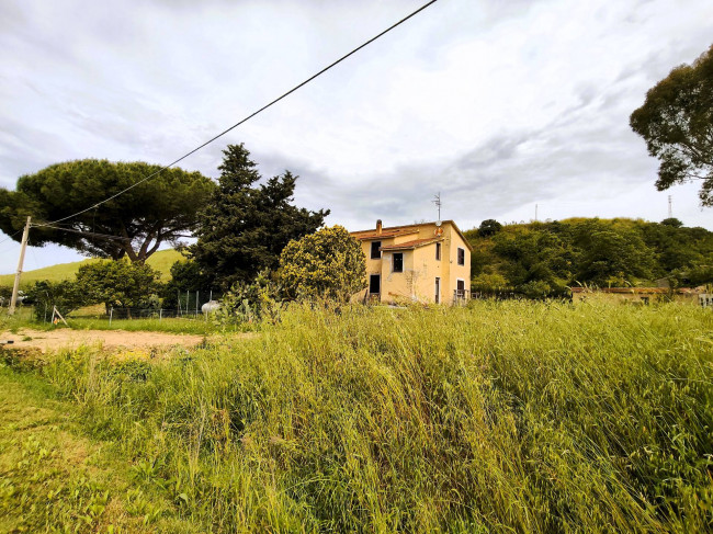 Casa singola in vendita a Tarquinia