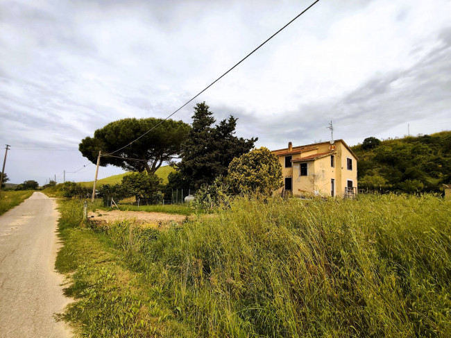 Casa singola in vendita a Tarquinia