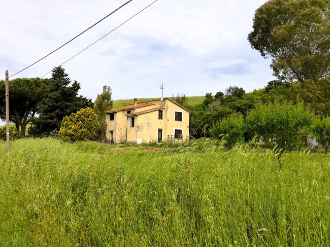 Casa singola in vendita a Tarquinia