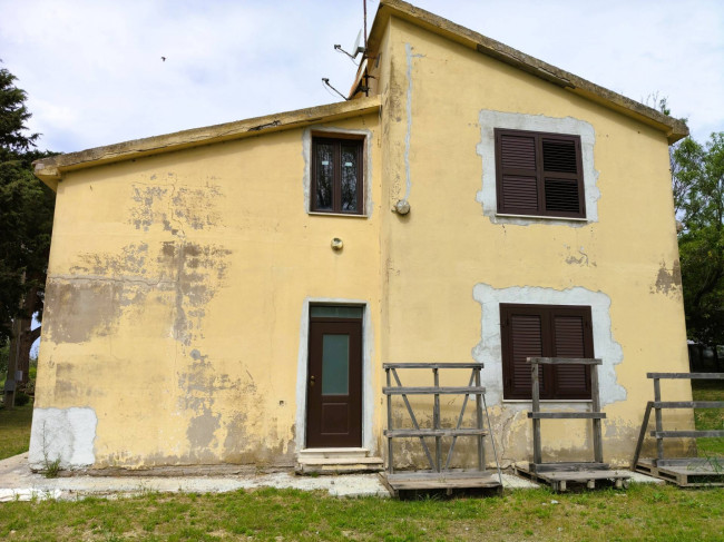 Casa singola in vendita a Tarquinia