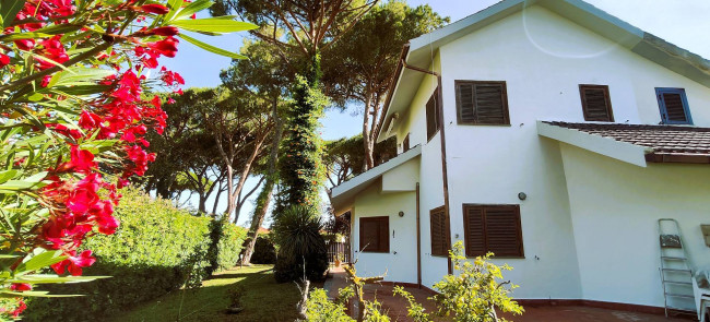 Villetta bifamiliare in vendita a Tarquinia