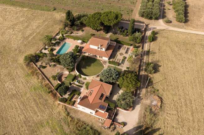 Villa in vendita a Tarquinia