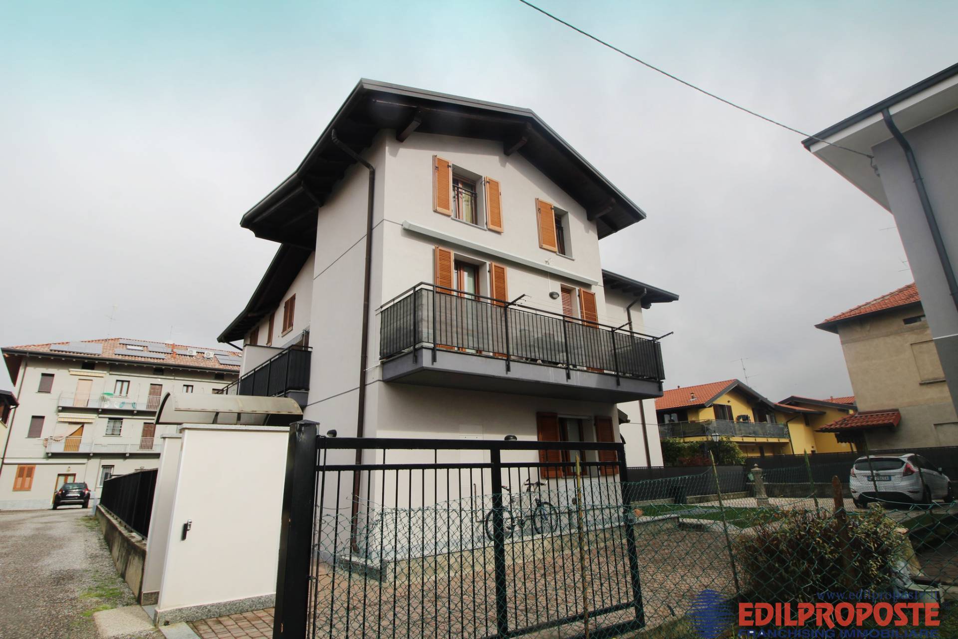 Appartamento in vendita a Misinto