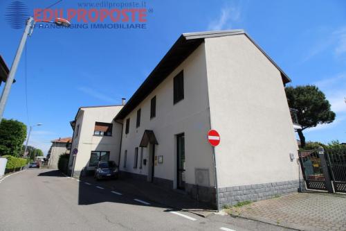 Studio/Ufficio in affitto a Lazzate