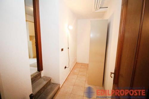 Studio/Ufficio in affitto a Lazzate