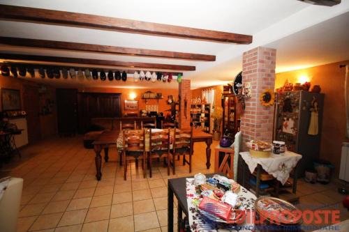 Villa in vendita a Lazzate