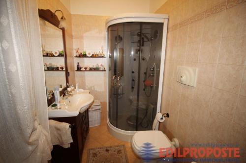 Villa in vendita a Lazzate