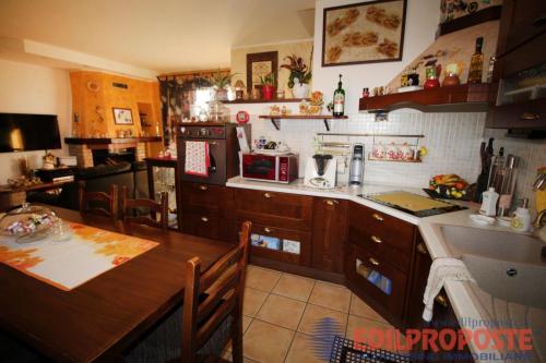 Villa in vendita a Lazzate