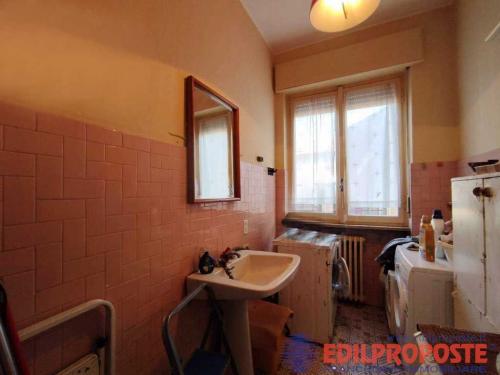 Appartamento in vendita a Lazzate
