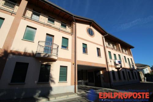 Appartamento in vendita a Misinto