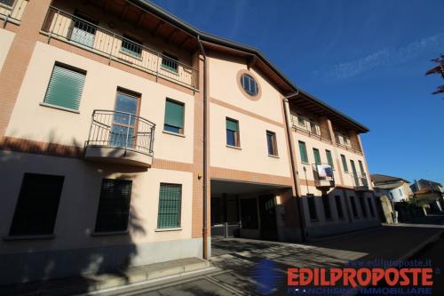 Appartamento in vendita a Misinto