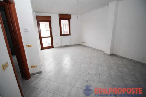Appartamento in vendita a Misinto