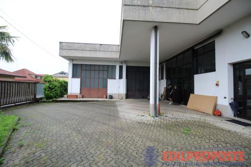 Capannone in affitto a Lentate sul Seveso