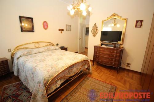 Villa in vendita a Lazzate