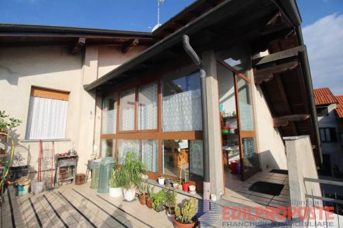 Appartamento in vendita a Cogliate