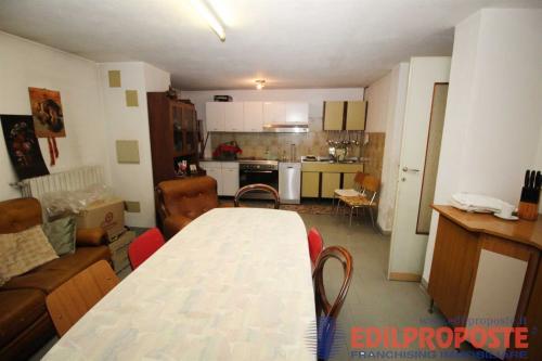 Villa in vendita a Lazzate