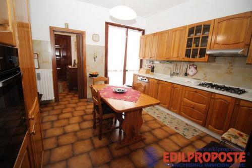 Villa in vendita a Lazzate