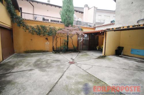 Appartamento in vendita a Rovellasca
