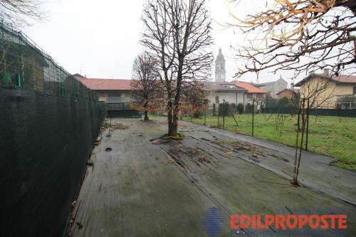 Rustico in vendita a Lentate sul Seveso