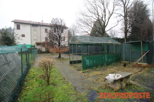 Rustico in vendita a Lentate sul Seveso