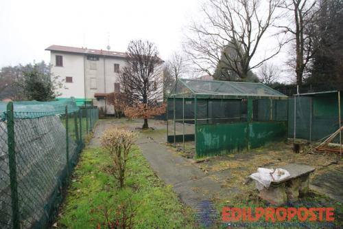 Rustico in vendita a Lentate sul Seveso