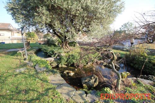 Villa in vendita a Misinto