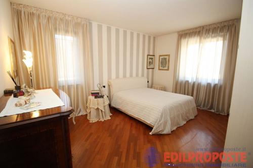 Villa in vendita a Misinto