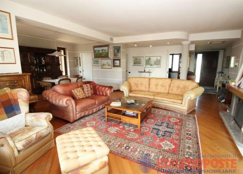 Villa in vendita a Misinto