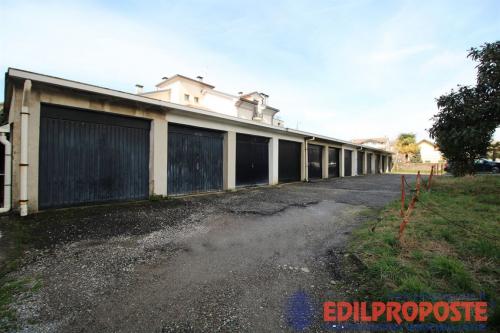 Appartamento in vendita a Lazzate