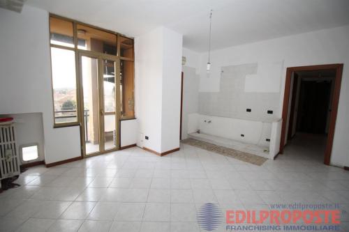 Appartamento in vendita a Lazzate